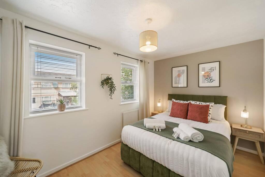 Apartamento Cosy & Modern Property In - Sleeps Up To 5